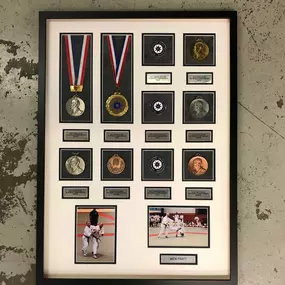 Bild von Framegame Leeds - Picture Framers & Shirt Framing