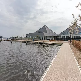Bild von Ruim vakantiehuis met uitzicht op de haven - Belvilla by Oyo