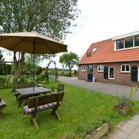 Bild von Modern vakantiehuis in Holten dicht bij het bos - Belvilla by Oyo