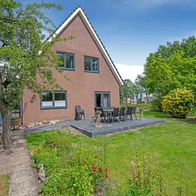 Bild von Sfeervolle villa in Lemele met een leuke tuin - Belvilla by Oyo