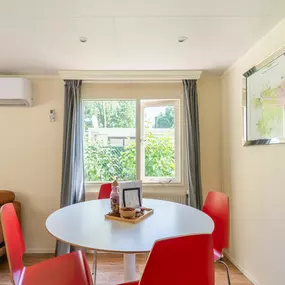 Bild von Chalet in Grenspark Kalmhoutse Heide bij Antwerpen - Belvilla by Oyo