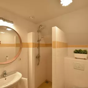 Bild von Fantastisch uitzicht vakantieboerderij in Holten - Belvilla by Oyo