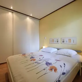 Bild von Ruim chalet met omheinde tuin, Veluwe - Belvilla by Oyo