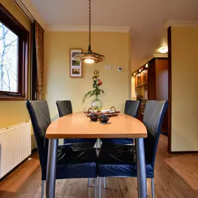 Bild von Ruim chalet met omheinde tuin, Veluwe - Belvilla by Oyo