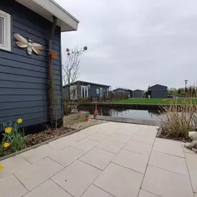 Bild von Gezellig chalet in Giethoorn met een aanlegsteiger - Belvilla by Oyo