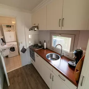 Bild von Gezellig chalet in Giethoorn met een aanlegsteiger - Belvilla by Oyo