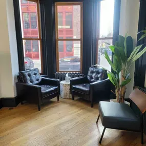 At Modern Micro Endodontics, we combine exceptional patient care with compassionate treatment. We receive many referrals from local dentists who want the best care for their patients. We are honored that they trust us to improve and protect their patients' oral health. We take a team approach with our network of local practices to help patients feel better.

Dr. Vivian Graham and her talented team work together to provide top-notch patient care at five locations in Northern New Jersey. Whether y