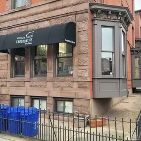 At Modern Micro Endodontics, we combine exceptional patient care with compassionate treatment. We receive many referrals from local dentists who want the best care for their patients. We are honored that they trust us to improve and protect their patients' oral health. We take a team approach with our network of local practices to help patients feel better.

Dr. Vivian Graham and her talented team work together to provide top-notch patient care at five locations in Northern New Jersey. Whether y