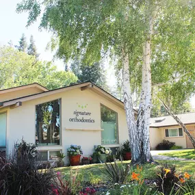 We value excellence at Signature Orthodontics. We make sure to use only the best in technology, techniques, and materials. Our certified, trained dental assistants take meticulous care in sterilizing our instruments with efficiency and the best in steam and heat technology. We have an on-site Planmeca digital Panoramic and Cephalometric x-ray machine and an iTero, the intra-oral digital scanner. This means everything you could possibly need to get your treatment started, is available in our offi