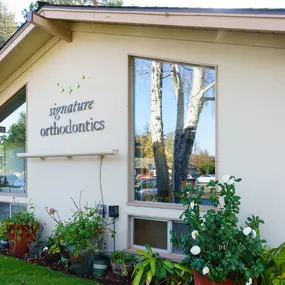 We value excellence at Signature Orthodontics. We make sure to use only the best in technology, techniques, and materials. Our certified, trained dental assistants take meticulous care in sterilizing our instruments with efficiency and the best in steam and heat technology. We have an on-site Planmeca digital Panoramic and Cephalometric x-ray machine and an iTero, the intra-oral digital scanner. This means everything you could possibly need to get your treatment started, is available in our offi