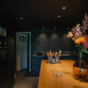 Bild von Ruim vakantiehuis in Leende met tuin - Belvilla by Oyo