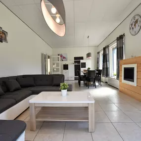 Bild von Luxe woning in Zuid-Limburg met bubbelbad en sauna - Belvilla by Oyo