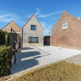 Bild von Modern vakantiehuis met tuin - Belvilla by Oyo
