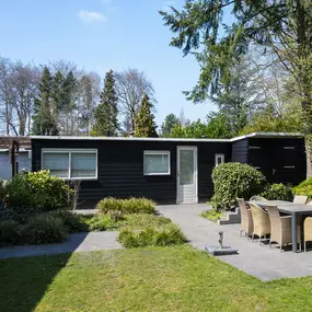 Bild von Sfeervolle bungalow met sauna en hottub - Belvilla by Oyo
