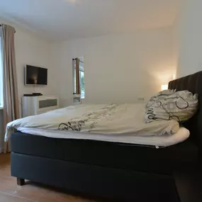 Bild von Sfeervolle bungalow met sauna en hottub - Belvilla by Oyo