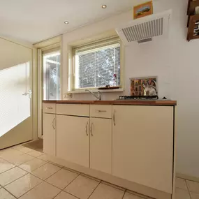 Bild von Sfeervolle bungalow met sauna en hottub - Belvilla by Oyo