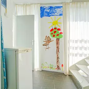 Bild von Vakantiehuis aan het water met steiger - Belvilla by Oyo