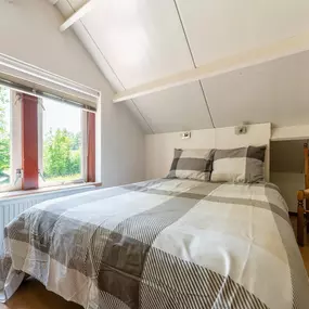 Bild von Rustig gelegen vakantiehuis met gedeeld zwembad - Belvilla by Oyo