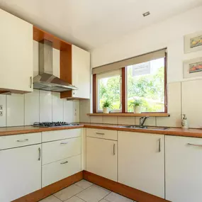 Bild von Rustig gelegen vakantiehuis met gedeeld zwembad - Belvilla by Oyo