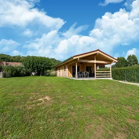 Bild von Gezellig Vakantiehuis in Limburg met een prachtig uitzicht - Belvilla by Oyo