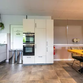 Bild von Vakantiehuis met uitzicht op manege - Belvilla by Oyo