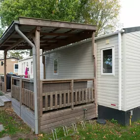 Bild von Comfortabel chalet met terras en tuin in Renesse - Belvilla by Oyo