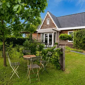 Bild von Vrijstaande vakantievilla in Vroomshoop met terras - Belvilla by Oyo