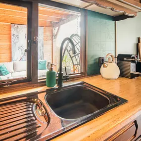 Bild von Landelijk chalet in Brouwershaven met een barbecue - Belvilla by Oyo