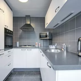 Bild von Villa in Ooltgensplaat met aanlegsteiger - Belvilla by Oyo
