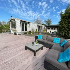 Bild von Villa in Ooltgensplaat met aanlegsteiger - Belvilla by Oyo