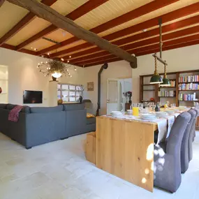 Bild von Ruime boerderij in Rekken wellnessruimte - Belvilla by Oyo