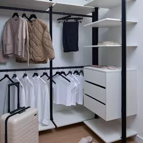 Walk in closet