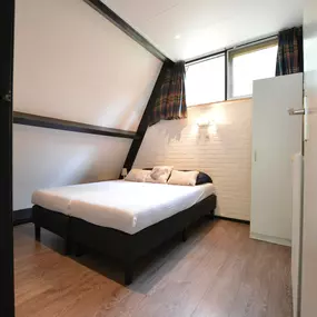 Bild von Leuk vakantiehuis in de natuur op rustig en klein park - Belvilla by Oyo