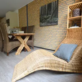 Bild von Leuk vakantiehuis in de natuur op rustig en klein park - Belvilla by Oyo