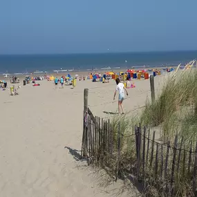 Bild von Appartement aan zee met parkeerplaats - Belvilla by Oyo
