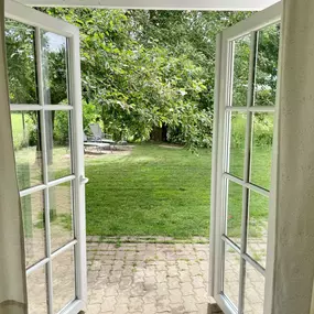 Bild von Gezellig vakantiehuis met uitzicht over de weilanden - Belvilla by Oyo