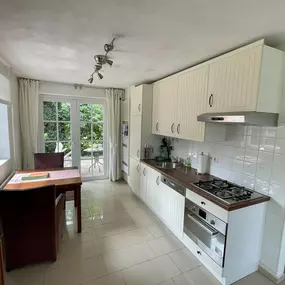 Bild von Gezellig vakantiehuis met uitzicht over de weilanden - Belvilla by Oyo