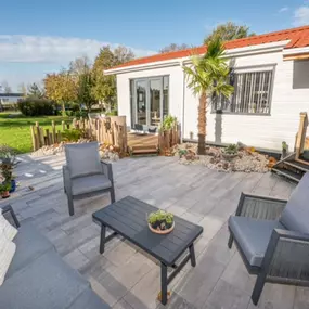 Bild von Chalet Sea Rocks met uitzicht en tuin - Belvilla by Oyo