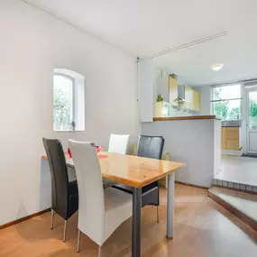Bild von Gezellige bungalow in Landgraaf met terras en natuurtuin - Belvilla by Oyo