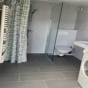 Bild von Vrijstaande bungalow met bubbelbad, zonnige serre - Belvilla by Oyo