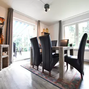 Bild von Vrijstaande bungalow met bubbelbad, zonnige serre - Belvilla by Oyo