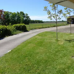 Bild von Kindvriendelijk appartement op boerderij met tuin - Belvilla by Oyo