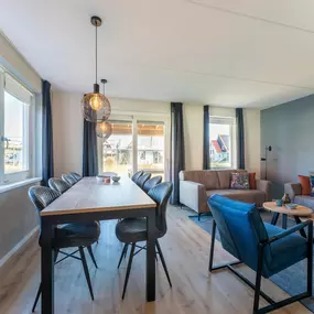 Bild von Mooi vakantiehuis in Scherpenisse met charmant terras - Belvilla by Oyo