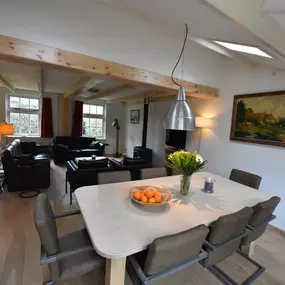 Bild von Leuk vakantiehuis aan de Nederlandse kust met terras - Belvilla by Oyo