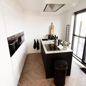 Bild von Moderne villa aan het water in Zeewolde met privÃ©terras - Belvilla by Oyo
