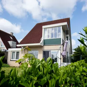 Bild von ruim vakantiehuis met eigen aanlegsteiger - Belvilla by Oyo