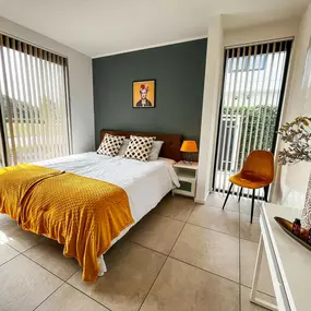 Bild von Luxe vakantiehuis in Zeewolde met tuin en bubbelbad - Belvilla by Oyo