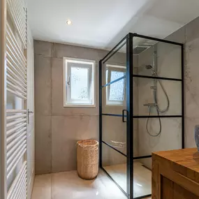Bild von Gezellige boshut met een barrelsauna - Belvilla by Oyo