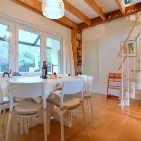 Bild von Huis met grote tuin, speeltuin en terras - Belvilla by Oyo