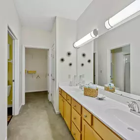 Bathroom with sink